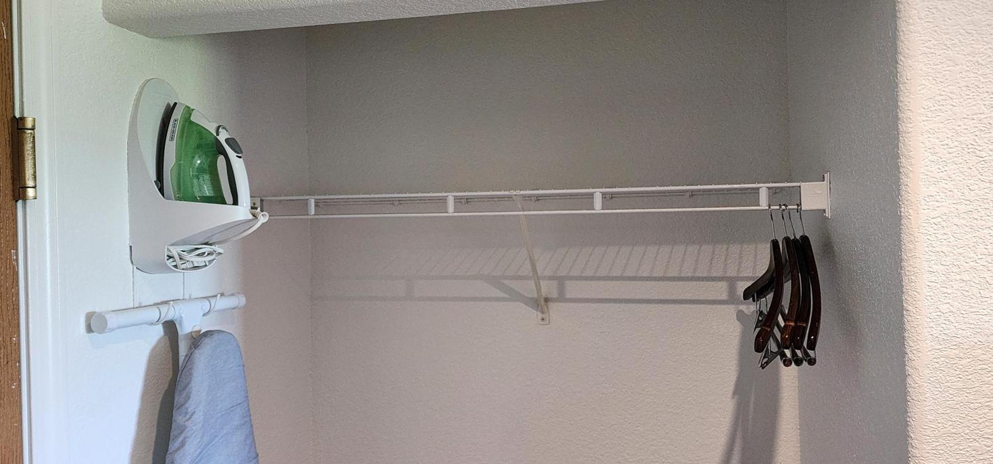 All Towne Suites Saint Robert Room photo